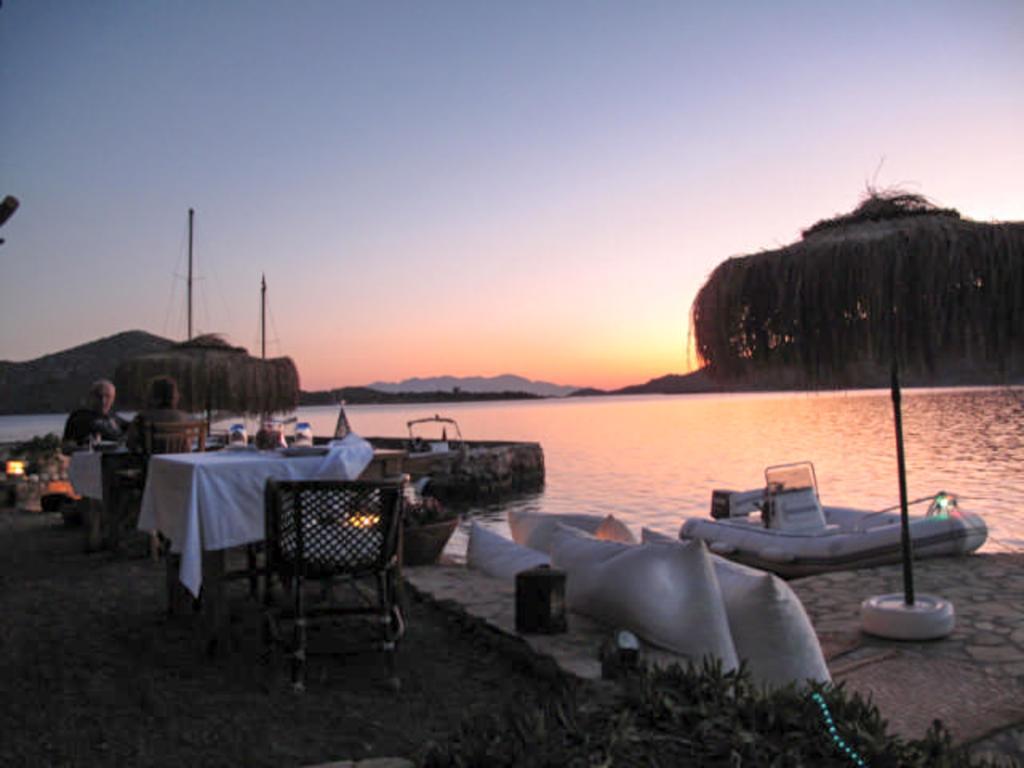 Bozburun Yacht Club Hotel Exterior foto